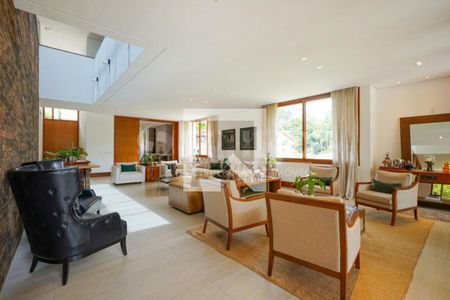 Casa à venda com 5 quartos, 881m² em Chácara das Paineiras, São Paulo