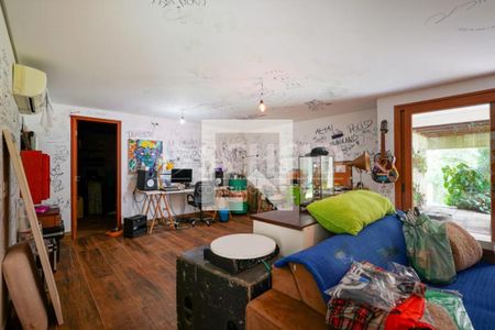 Casa à venda com 5 quartos, 881m² em Chácara das Paineiras, São Paulo