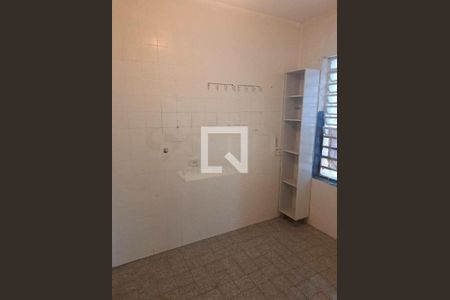 Casa à venda com 2 quartos, 150m² em Indianópolis, São Paulo