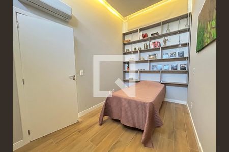 Quarto 2 de casa para alugar com 3 quartos, 140m² em Lagoa da Conceição, Florianópolis