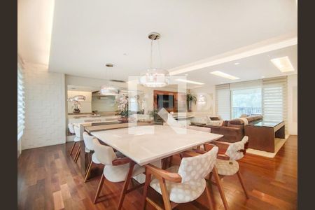 Apartamento à venda com 4 quartos, 310m² em Santo Amaro, São Paulo