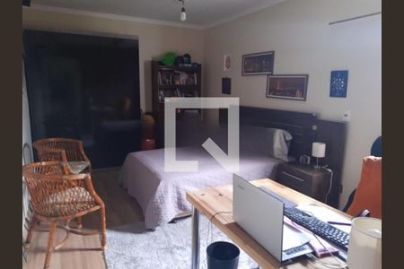 Casa à venda com 3 quartos, 136m² em Vila Arriete, São Paulo