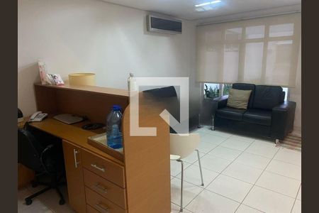 Casa à venda com 3 quartos, 110m² em Chácara Santo Antônio (Zona Sul), São Paulo