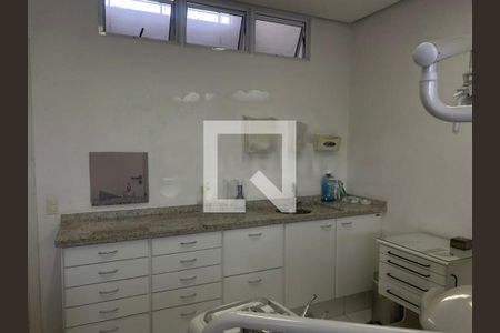 Casa à venda com 3 quartos, 110m² em Chácara Santo Antônio (Zona Sul), São Paulo