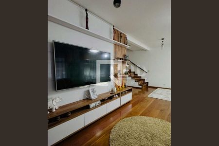 Casa à venda com 4 quartos, 255m² em Terceira Divisão de Interlagos, São Paulo