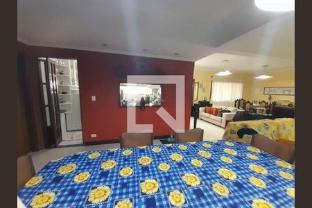 Casa à venda com 3 quartos, 175m² em Jardim das Imbuias, São Paulo