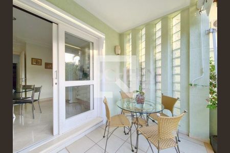 Casa à venda com 4 quartos, 861m² em Jardim dos Estados, São Paulo