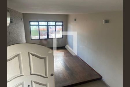 Casa à venda com 3 quartos, 180m² em Campo Grande, São Paulo
