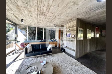 Casa à venda com 5 quartos, 350m² em Morumbi, São Paulo