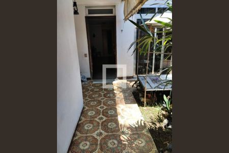 Casa à venda com 3 quartos, 250m² em Cidade Dutra, São Paulo
