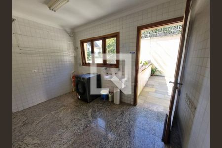 Casa à venda com 4 quartos, 446m² em Chácara Monte Alegre, São Paulo