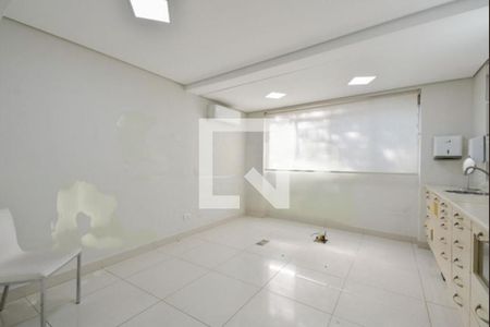 Casa à venda com 3 quartos, 150m² em Mirandópolis, São Paulo
