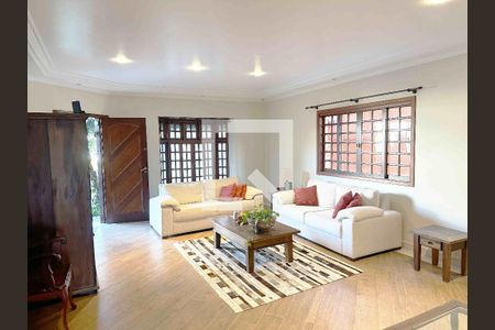Sala de casa de condomínio à venda com 3 quartos, 290m² em Morada das Flores (aldeia da Serra), Barueri