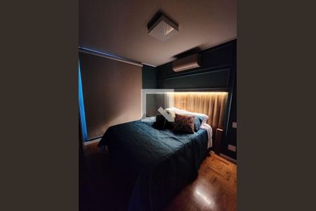 Casa à venda com 4 quartos, 155m² em Campo Belo, São Paulo