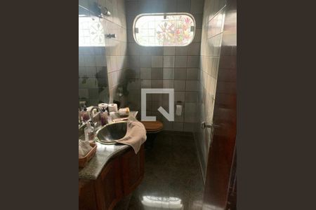 Casa à venda com 4 quartos, 380m² em Jardim Santa Helena, São Paulo