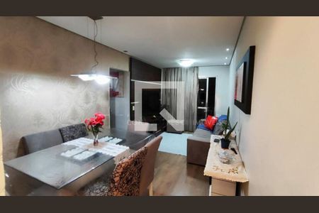 Apartamento à venda com 3 quartos, 61m² em Santa Constança, São Paulo