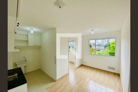 Apartamento à venda com 2 quartos, 34m² em Santo Amaro, São Paulo