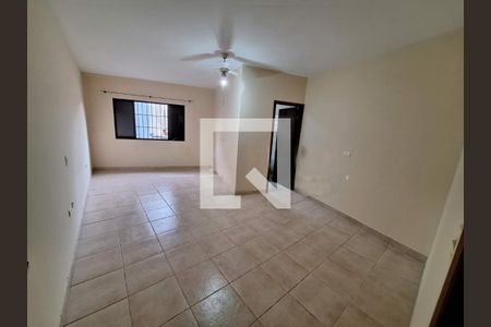 Casa à venda com 3 quartos, 189m² em Vila Campo Grande, São Paulo