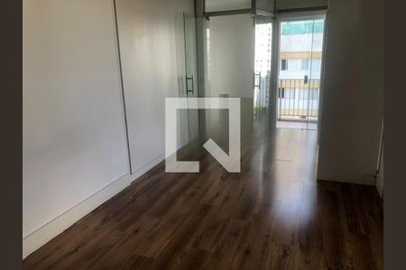 Apartamento à venda com 3 quartos, 187m² em Vila Sofia, São Paulo
