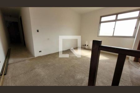 Casa à venda com 4 quartos, 270m² em Vila Friburgo, São Paulo