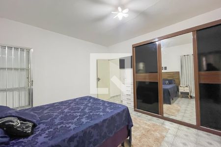 Suíte (Casa 1) de casa à venda com 3 quartos, 120m² em Vila Yolanda, Osasco