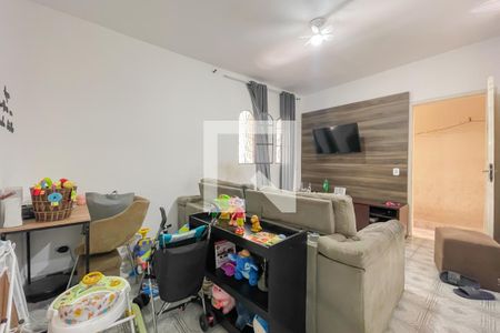 Sala (Casa 2) de casa à venda com 3 quartos, 120m² em Vila Yolanda, Osasco