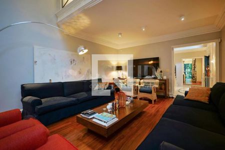 Casa à venda com 4 quartos, 530m² em Jardim Viana, São Paulo