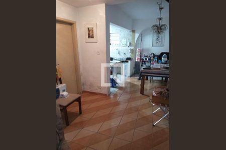 Casa à venda com 3 quartos, 102m² em Santo Amaro, São Paulo