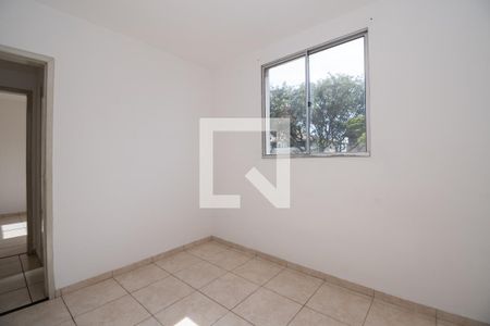 Quarto de apartamento para alugar com 2 quartos, 49m² em Cabral, Contagem