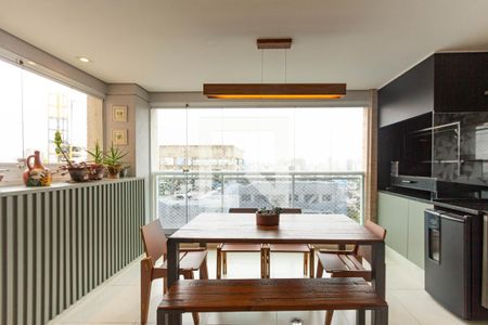 Varanda de apartamento à venda com 3 quartos, 112m² em Vila Olímpia, São Paulo
