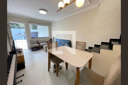 Sala de casa à venda com 2 quartos, 110m² em Vila Albano, São Paulo