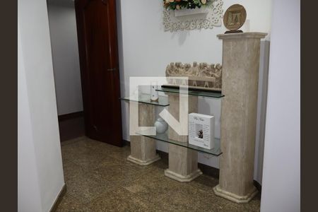 Corredor de apartamento à venda com 4 quartos, 242m² em Vila Prudente, São Paulo