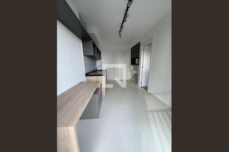 Sala/Cozinha de apartamento à venda com 1 quarto, 25m² em Campo Belo, São Paulo