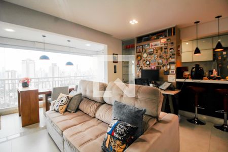 Sala de apartamento à venda com 2 quartos, 79m² em Vila Bertioga, São Paulo