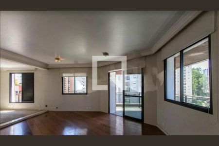 Apartamento à venda com 3 quartos, 198m² em Morumbi, São Paulo