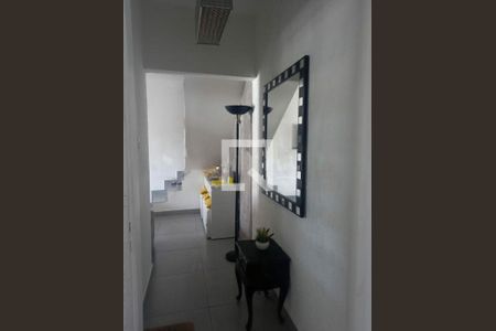 Casa à venda com 4 quartos, 84m² em Parque Alto do Rio Bonito, São Paulo