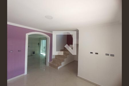 Casa à venda com 4 quartos, 180m² em Cidade Industrial de Curitiba, Curitiba