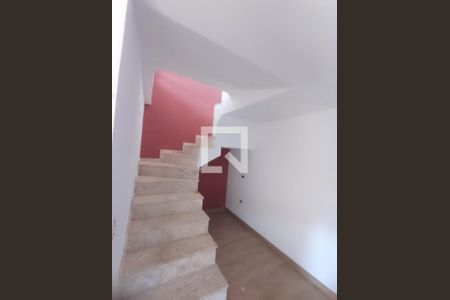 Casa à venda com 4 quartos, 180m² em Cidade Industrial de Curitiba, Curitiba