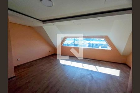 Casa à venda com 4 quartos, 180m² em Cidade Industrial de Curitiba, Curitiba