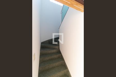 Escada de casa à venda com 3 quartos, 146m² em Vila Moinho Velho, São Paulo