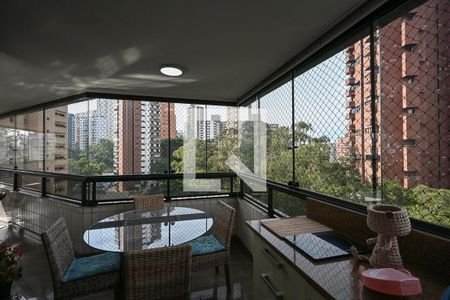 Varanda de apartamento para alugar com 4 quartos, 229m² em Jardim Londrina, São Paulo