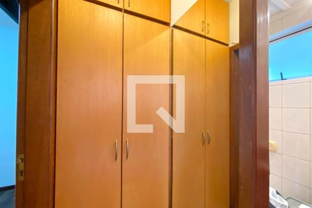 Rouparia de apartamento para alugar com 1 quarto, 65m² em Anchieta, Belo Horizonte