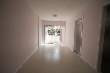 Sala de kitnet/studio para alugar com 1 quarto, 39m² em Cristo Rei, Curitiba