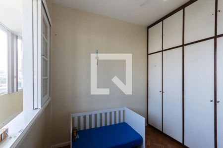 Quarto 1 de apartamento para alugar com 2 quartos, 77m² em Praça da Bandeira, Rio de Janeiro