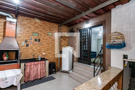 Casa à venda com 3 quartos, 230m² em Vila Boacava, São Paulo