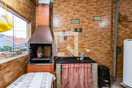 Casa à venda com 3 quartos, 230m² em Vila Boacava, São Paulo