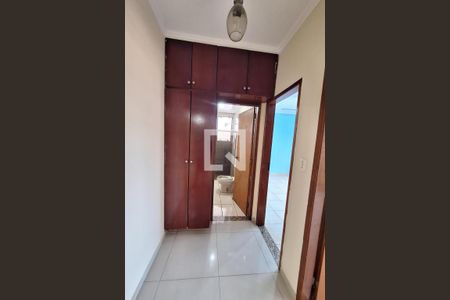 Quarto de apartamento para alugar com 2 quartos, 40m² em Saracuruna, Duque de Caxias