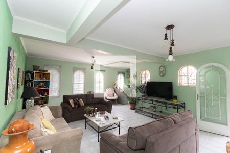 Sala  de casa para alugar com 5 quartos, 286m² em Vila Nivi, São Paulo