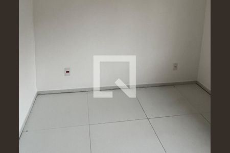 Casa para alugar com 2 quartos, 80m² em Jardim Primavera, Duque de Caxias