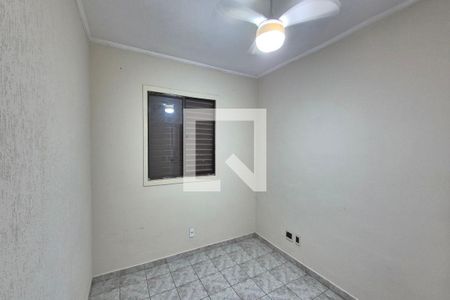 Quarto 1  de apartamento à venda com 2 quartos, 58m² em Cidade Satélite Íris, Campinas